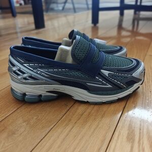 Brand New New Balance 1906L Loafer Men Size 6.5 Women 8